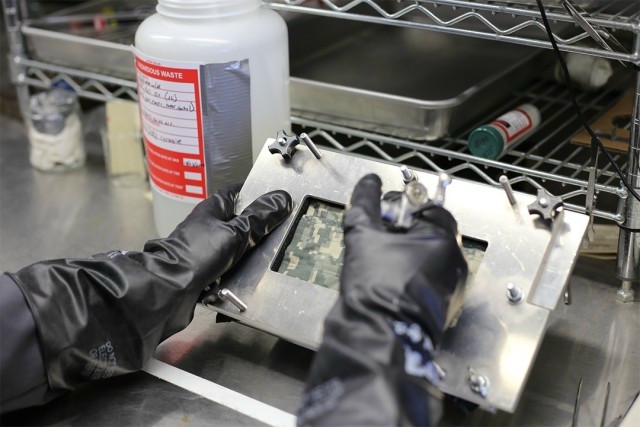 Seams and Closures research laboratory work